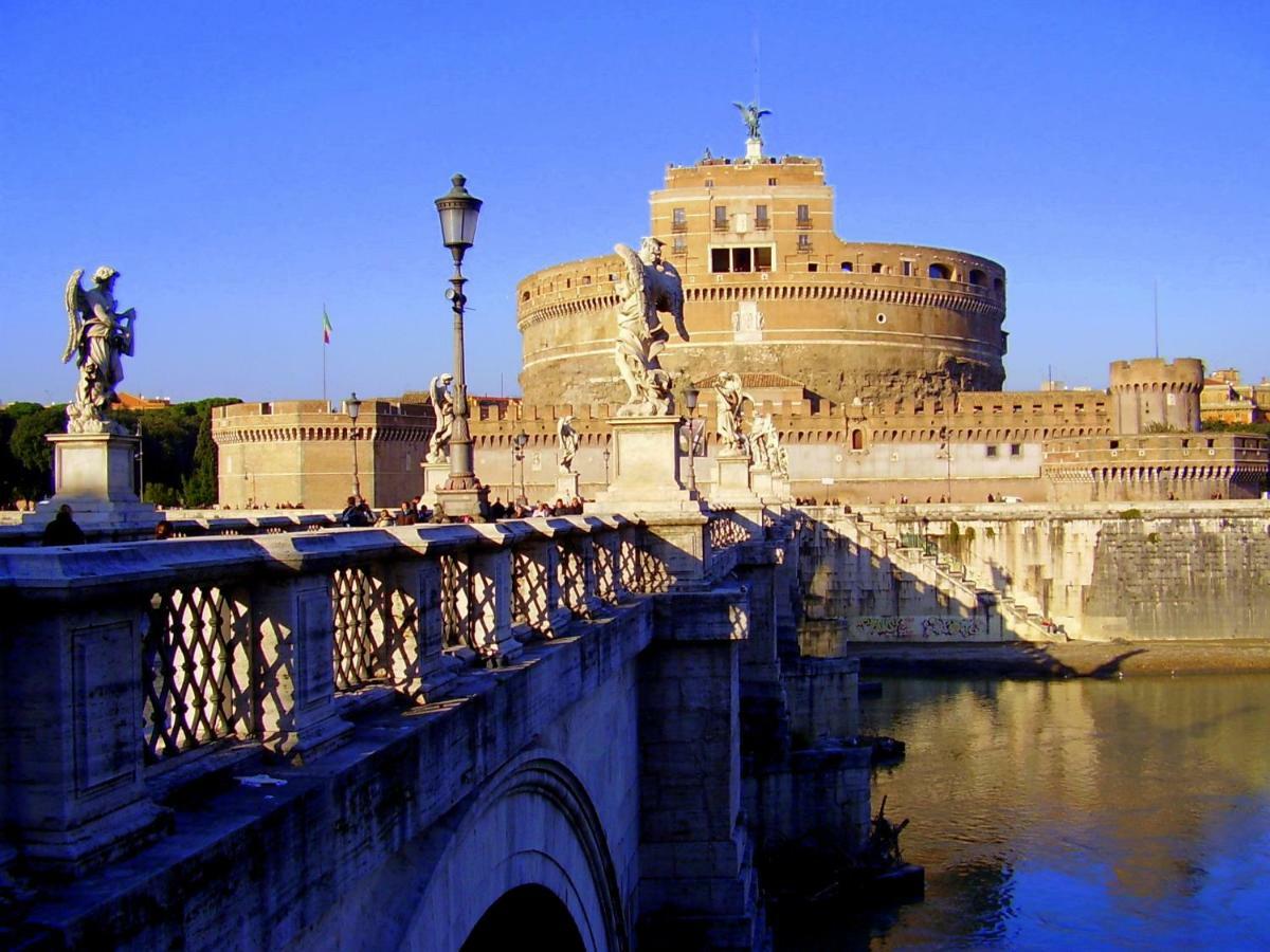 Roma Central Studio Exterior photo